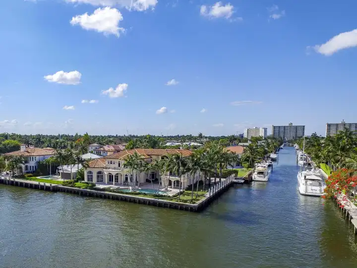 Florida’s housing market was skewed wildly by the pandemic. It’s finally coming to grips with a ‘realistic middle ground’