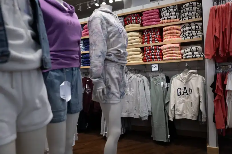 Gap says Trump’s tariffs could cost the company a whopping $300 million, sending shares into a tailspin