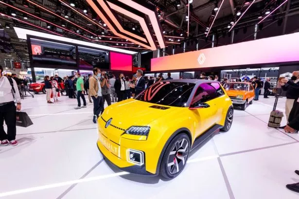 Renault UK's sales surge to over £2bn in 2023, outpacing industry trends